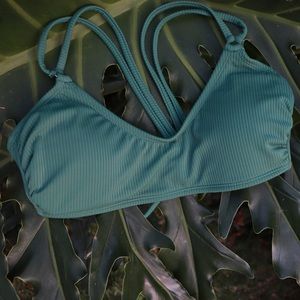 Xhilaration | Green Ribbed Bikini Top